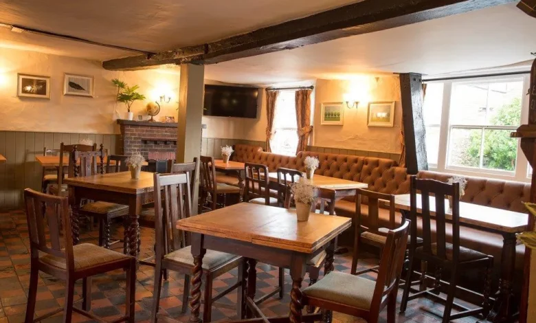 eight bells long crendon