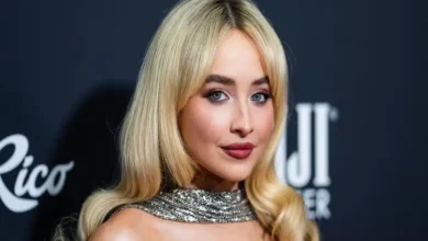 sabrina carpenter height