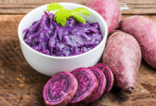 what does ube taste like